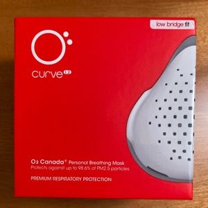 O2 Canada Curve low bridge fit mask